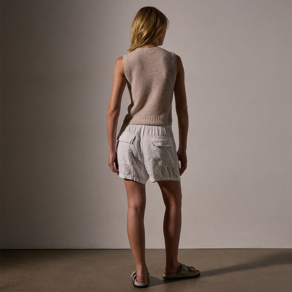 Soft Featherweight Cashmere Vest in Light Beige | James Perse Los Angeles
