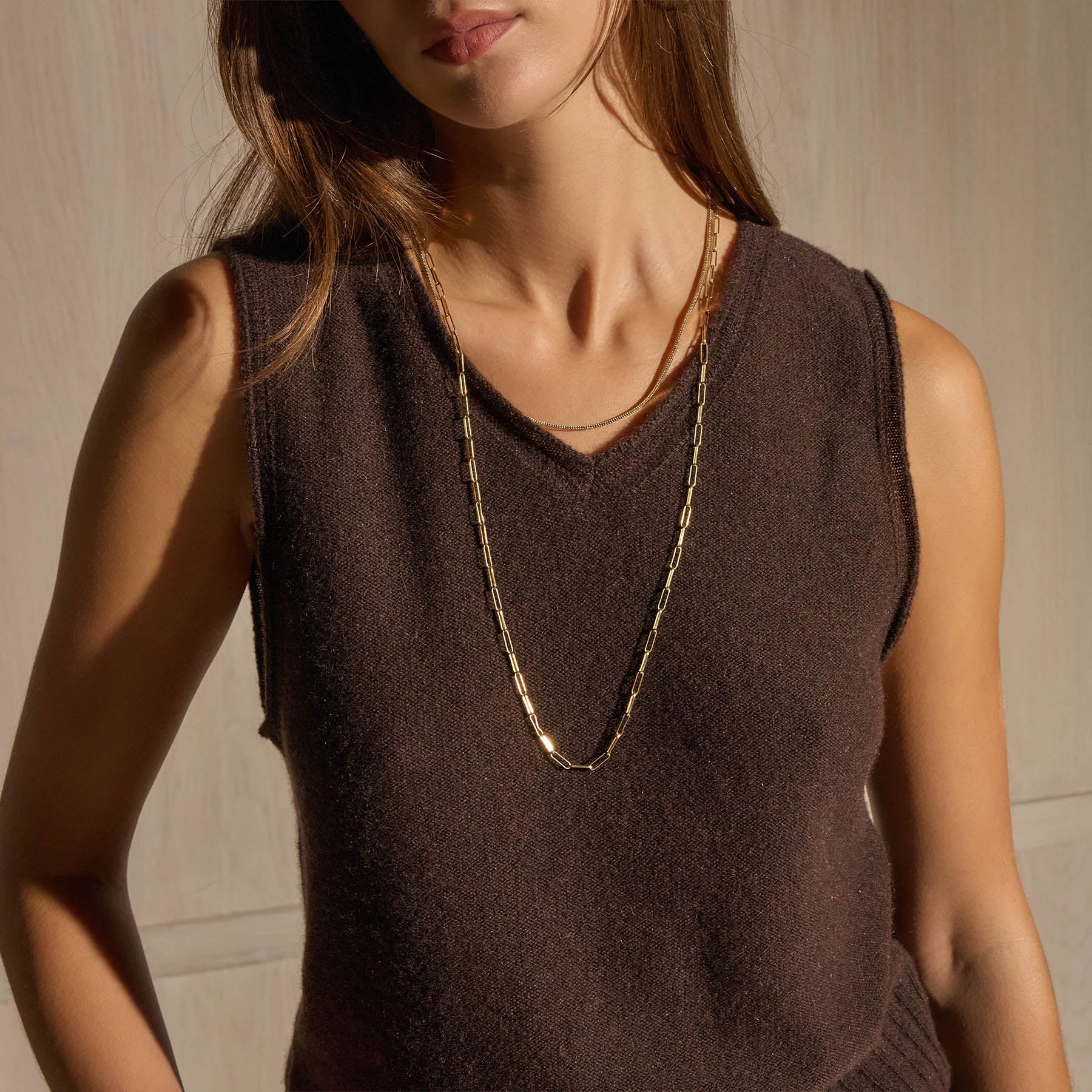 Cashmere V Neck Vest - Kona | James Perse Los Angeles