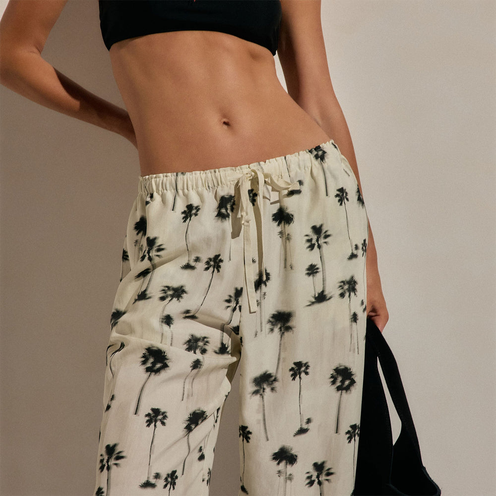 Printed Washed Silk Wide Cuff Pant in Allover Palm Print | James Perse Los Angeles