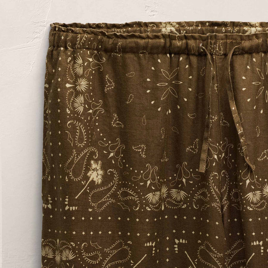 Palm Paisley Linen Wide Cuff Pant in Brown Bandana Print | James Perse Los Angeles