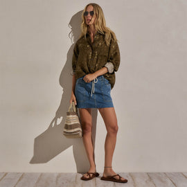 Palm Paisley Linen Shirt in Brown Bandana Print | James Perse Los Angeles