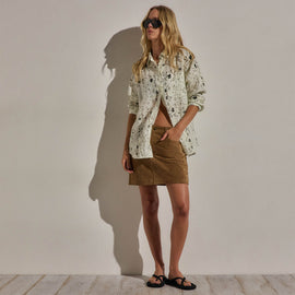 Palm Paisley Linen Shirt In Ivory Bandana Print | James Perse Los Angeles