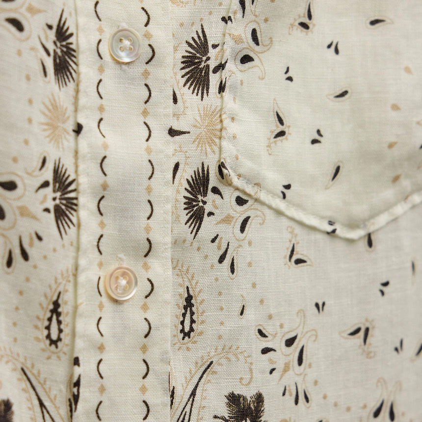 Palm Paisley Linen Shirt In Ivory Bandana Print | James Perse Los Angeles