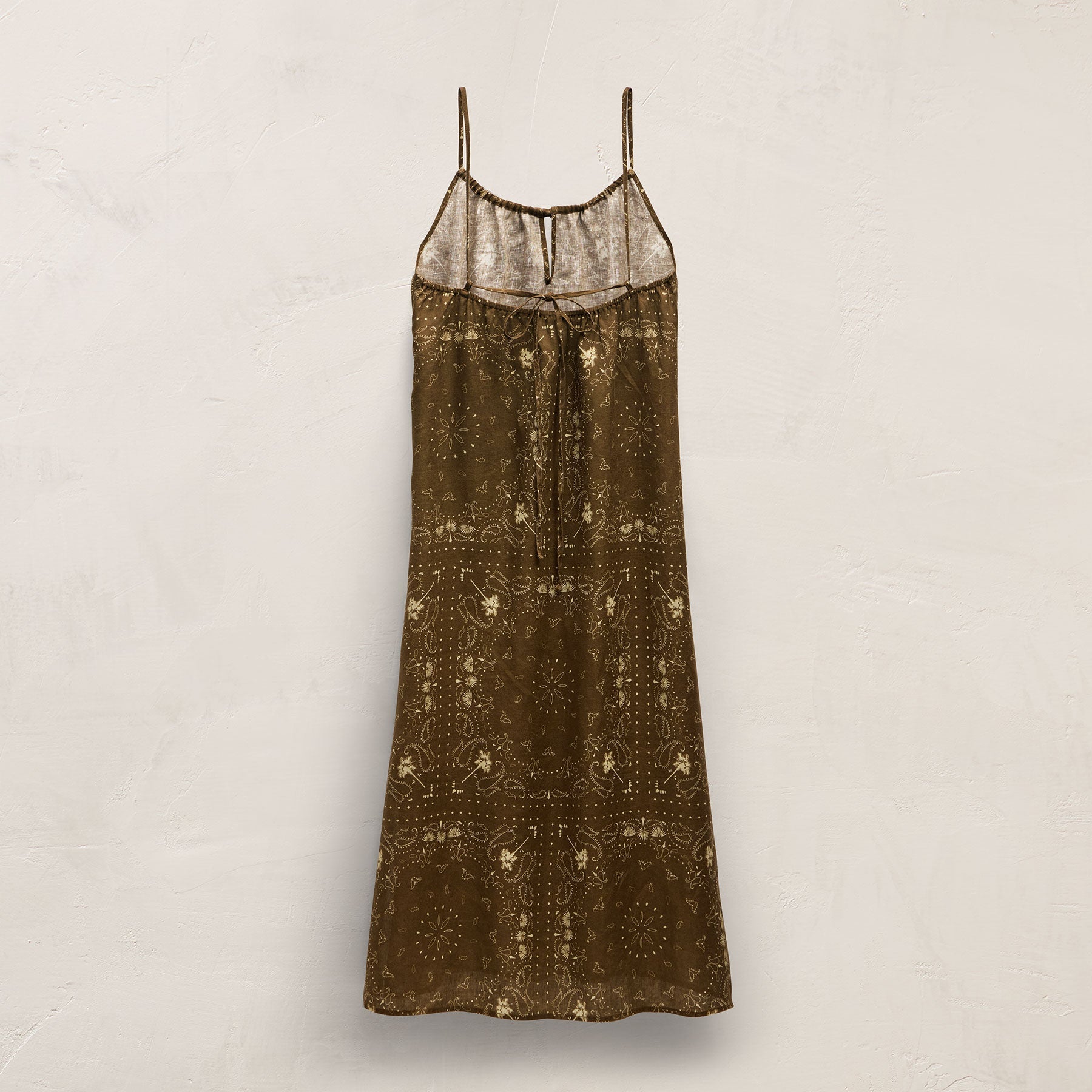Palm Paisley Linen Strappy Tie Dress in Brown Bandana Print | James Perse Los Angeles