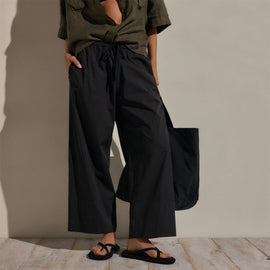Cotton Linen Poplin Wide Cuff Pant in Black | James Perse Los Angeles