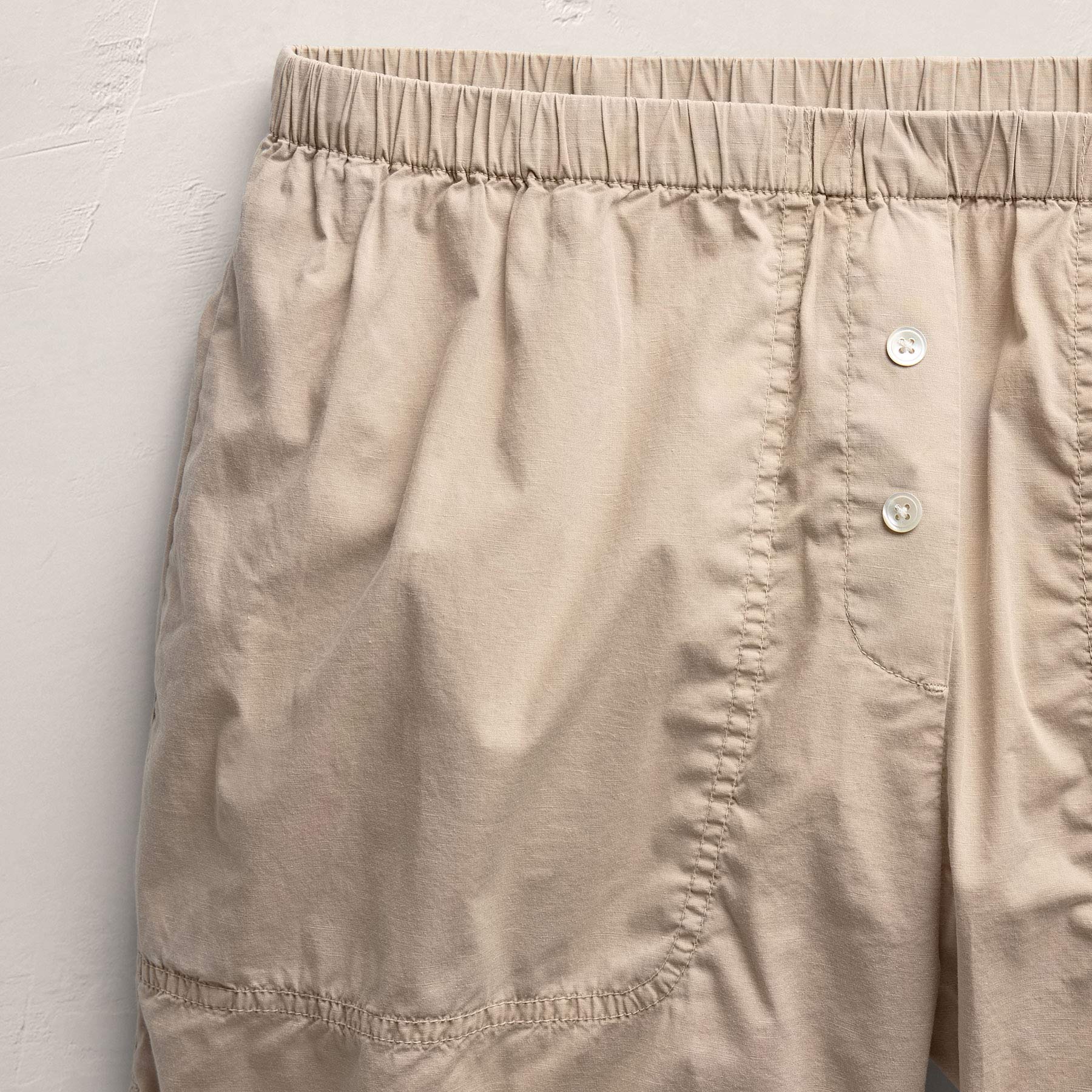 Stretch Poplin Boxer Short In Stone Pigment | James Perse Los Angeles