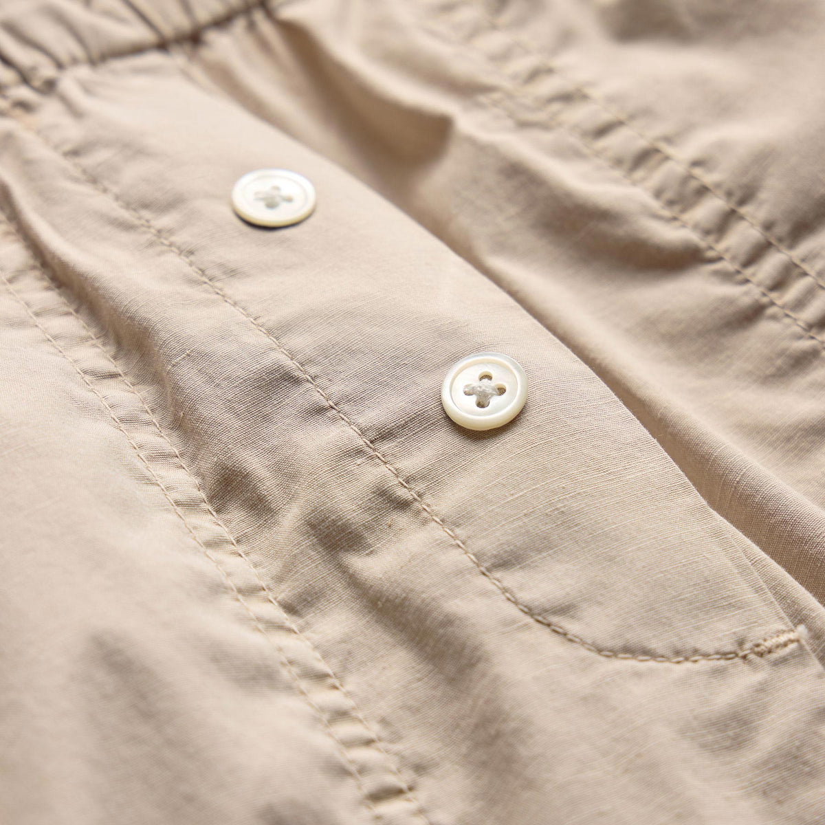 Stretch Poplin Boxer Short In Stone Pigment | James Perse Los Angeles