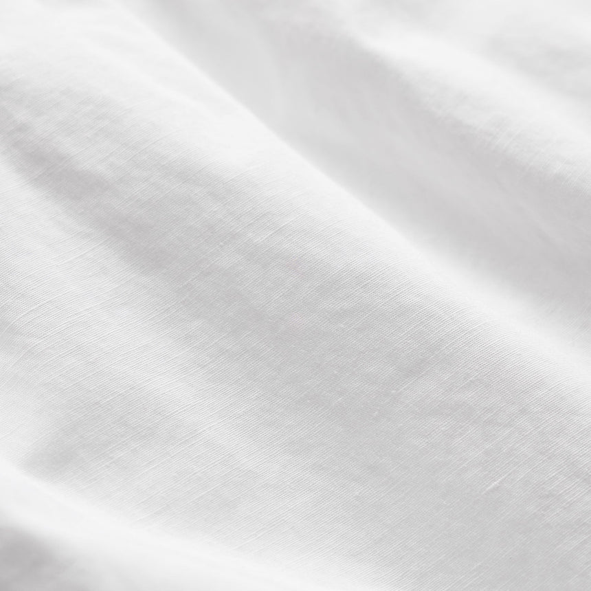 Stretch Poplin Boxer Short in White | James Perse Los Angeles