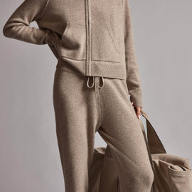 Recycled Cashmere Track Pant in Coyote | James Perse Los Angeles