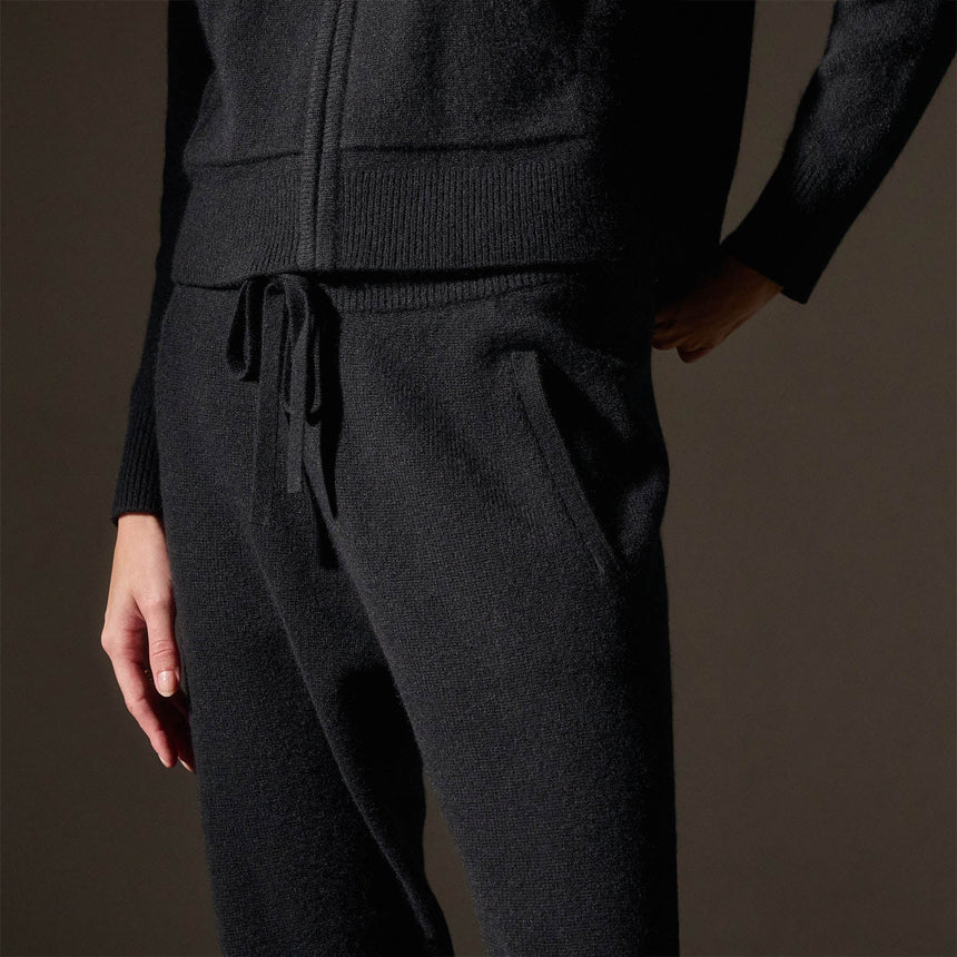 Cashmere Track Pant  in Black | James Perse Los Angeles