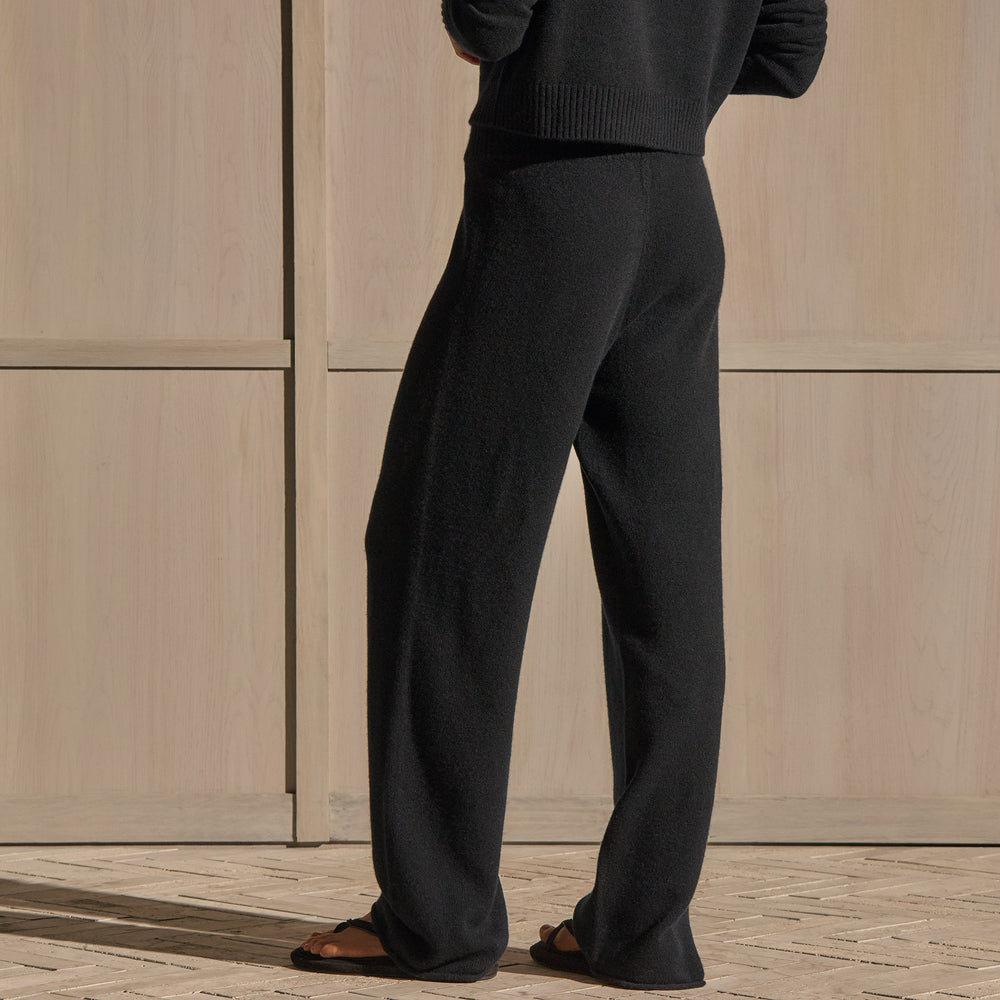 Cashmere Sweater Pant - Black