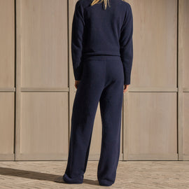 Cashmere Sweater Pant - Navy | James Perse Los Angeles