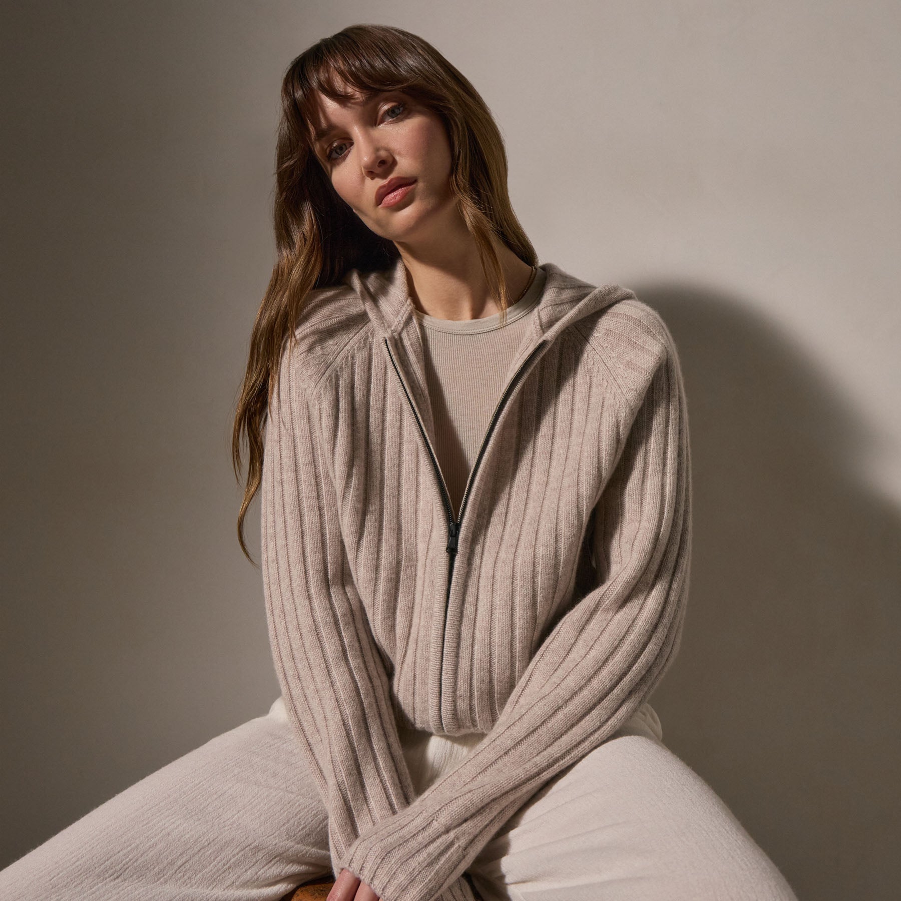 Cashmere Wide Ribbed Hoodie in Soft Beige | James Perse Los Angeles
