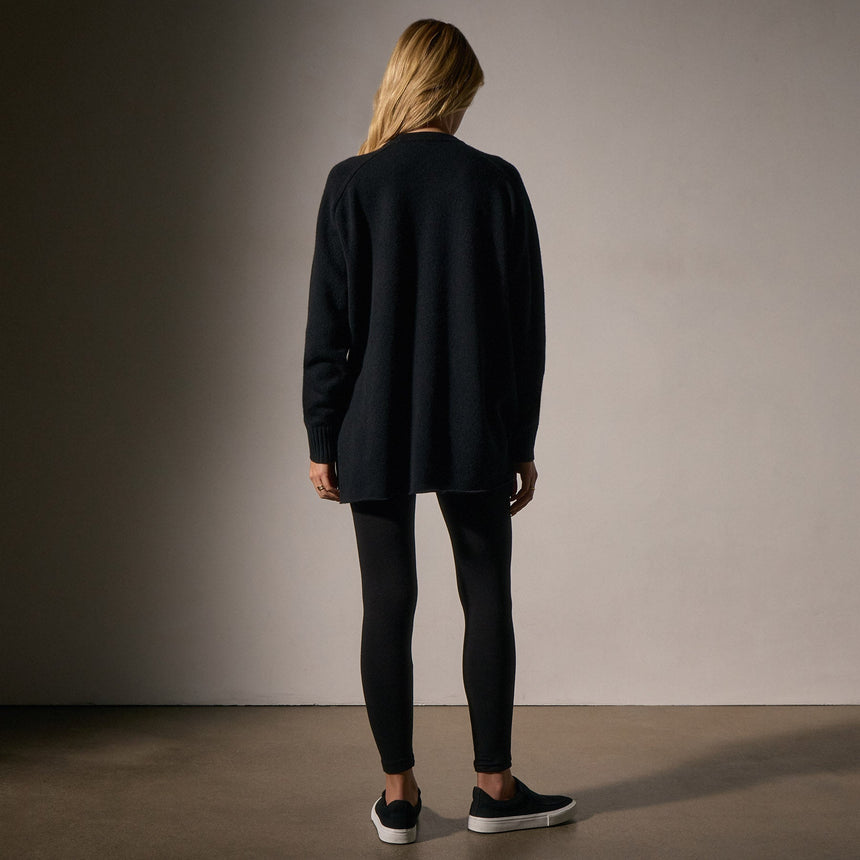 Cashmere Side Split Tunic in Black | James Perse Los Angeles