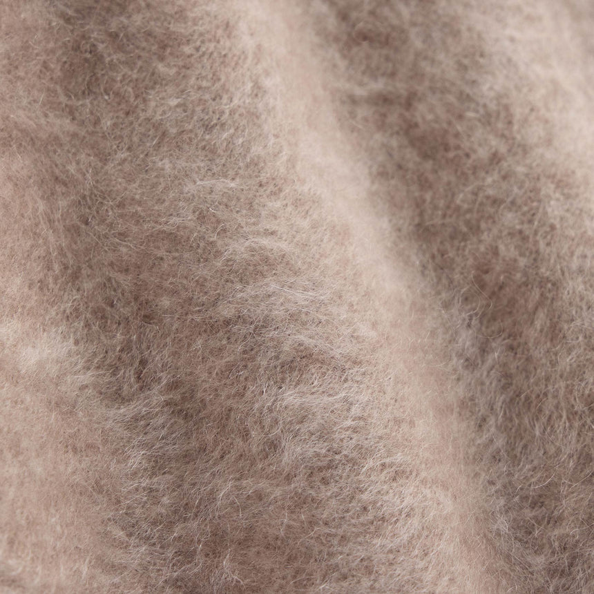 Fuzzy Cashmere Crew Neck in Soft Beige | James Perse Los Angeles FLAT