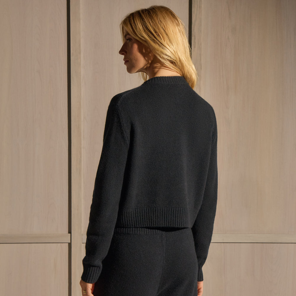 V Neck Cashmere Sweater - Black