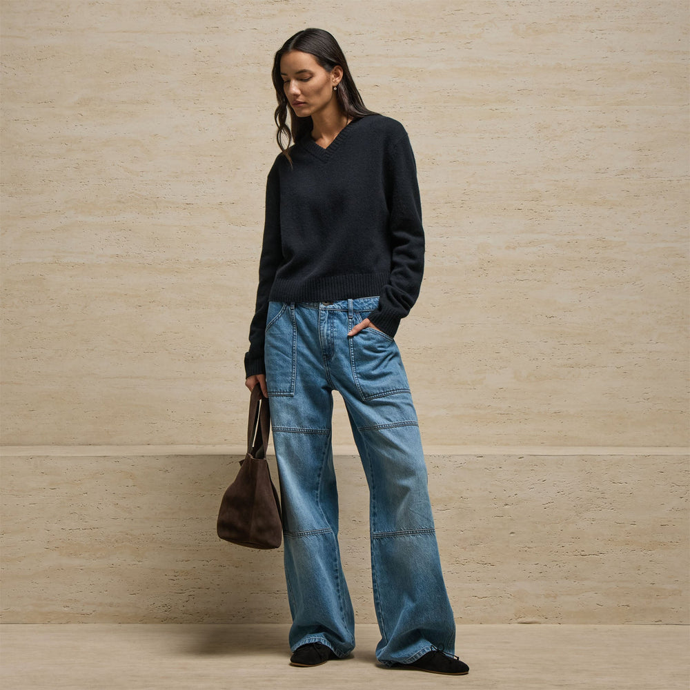 V Neck Cashmere Sweater in Black | James Perse Los Angeles