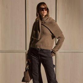 V Neck Cashmere Sweater - Fox