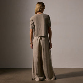 Brushed Jersey Pocket Tee in Overcast Pigment | James Perse Los Angeles