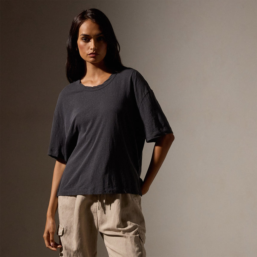 Recycled Cotton Jersey Crew in Magma | James Perse Los Angeles