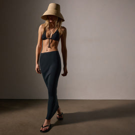Tubular Rib Pencil Skirt in Magma | James Perse Los Angeles