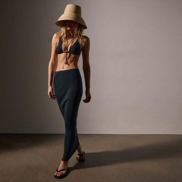 Tubular Rib Pencil Skirt in Magma | James Perse Los Angeles