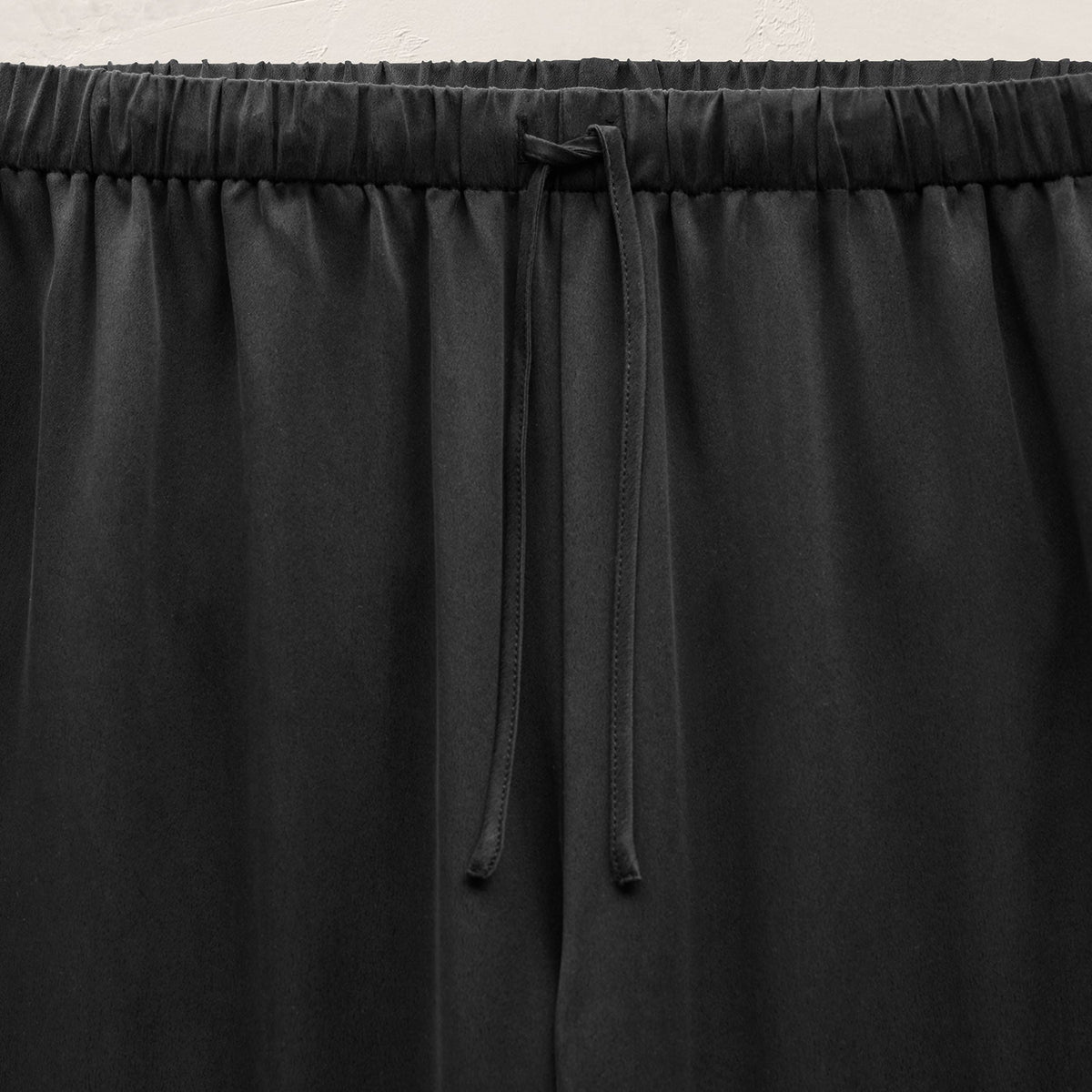Silk Charmeuse Drawstring Pant in Black | James Perse Los Angeles