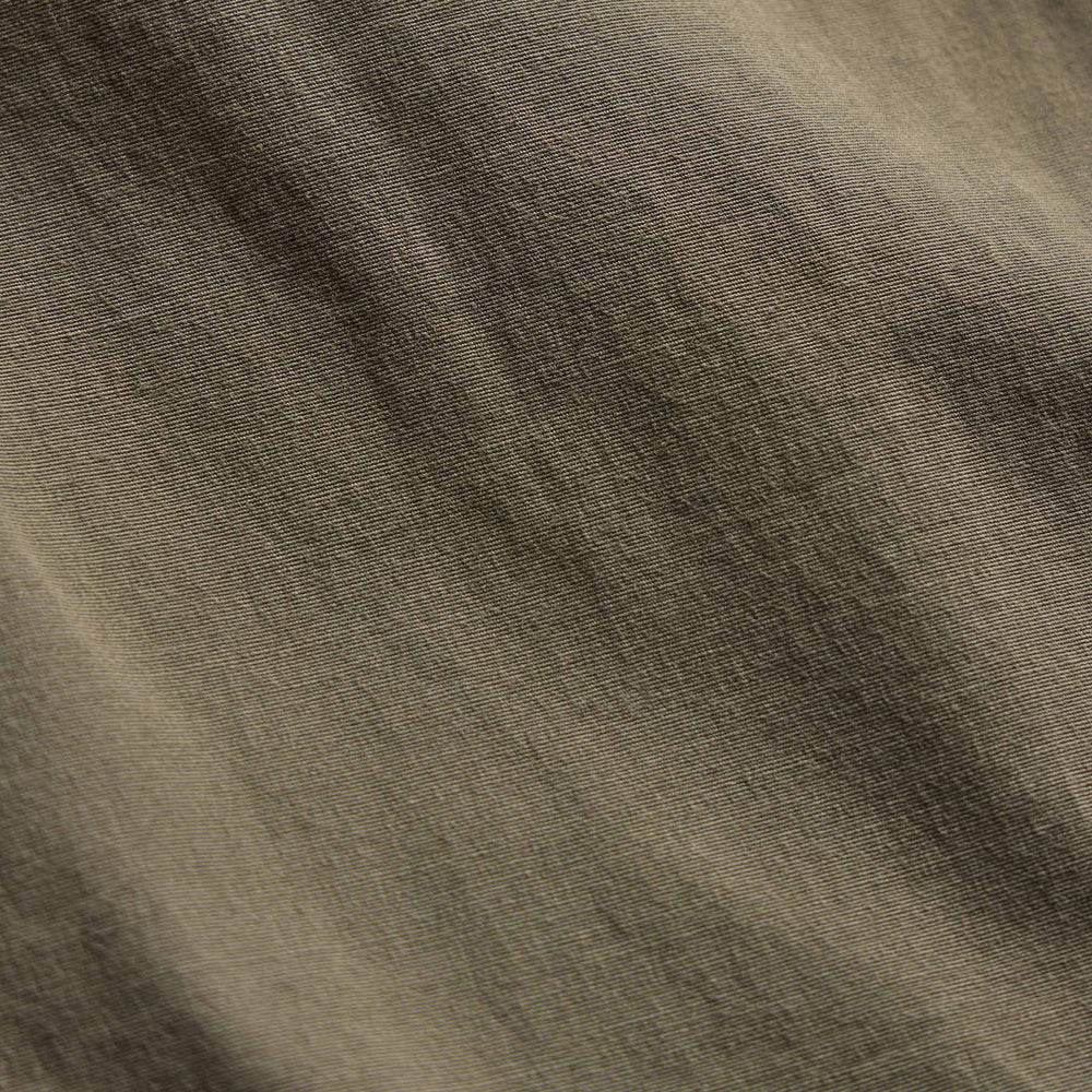 Stretch Poplin Surplus Short in Light Olive Pigment | James Perse Los Angeles