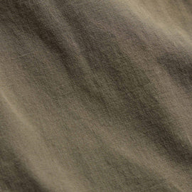 Stretch Poplin Surplus Short in Light Olive Pigment | James Perse Los Angeles