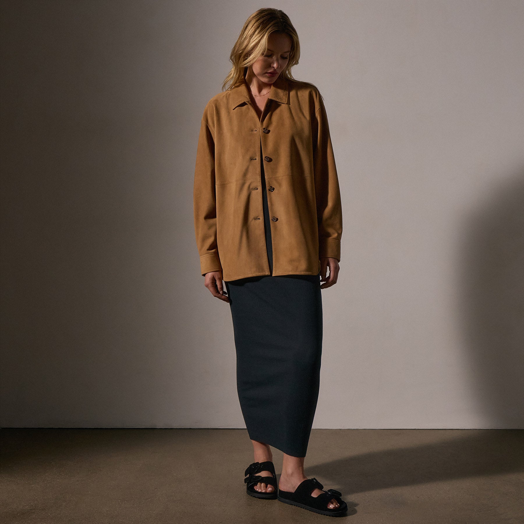 Suede Shirt in Caramel | James Perse Los Angeles