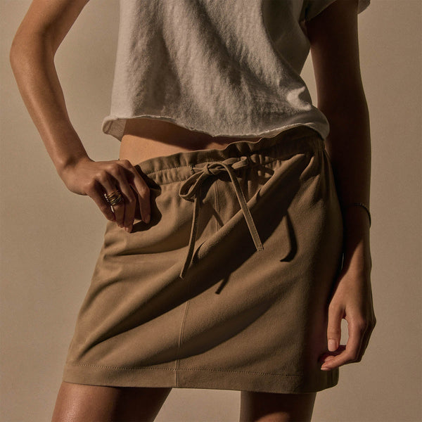 Suede Mini Skirt in Grout | James Perse Los Angeles