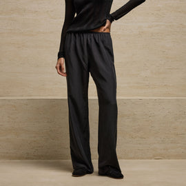 Washed Silk Relaxed Pant in Washed Black | James Perse Los Angeles