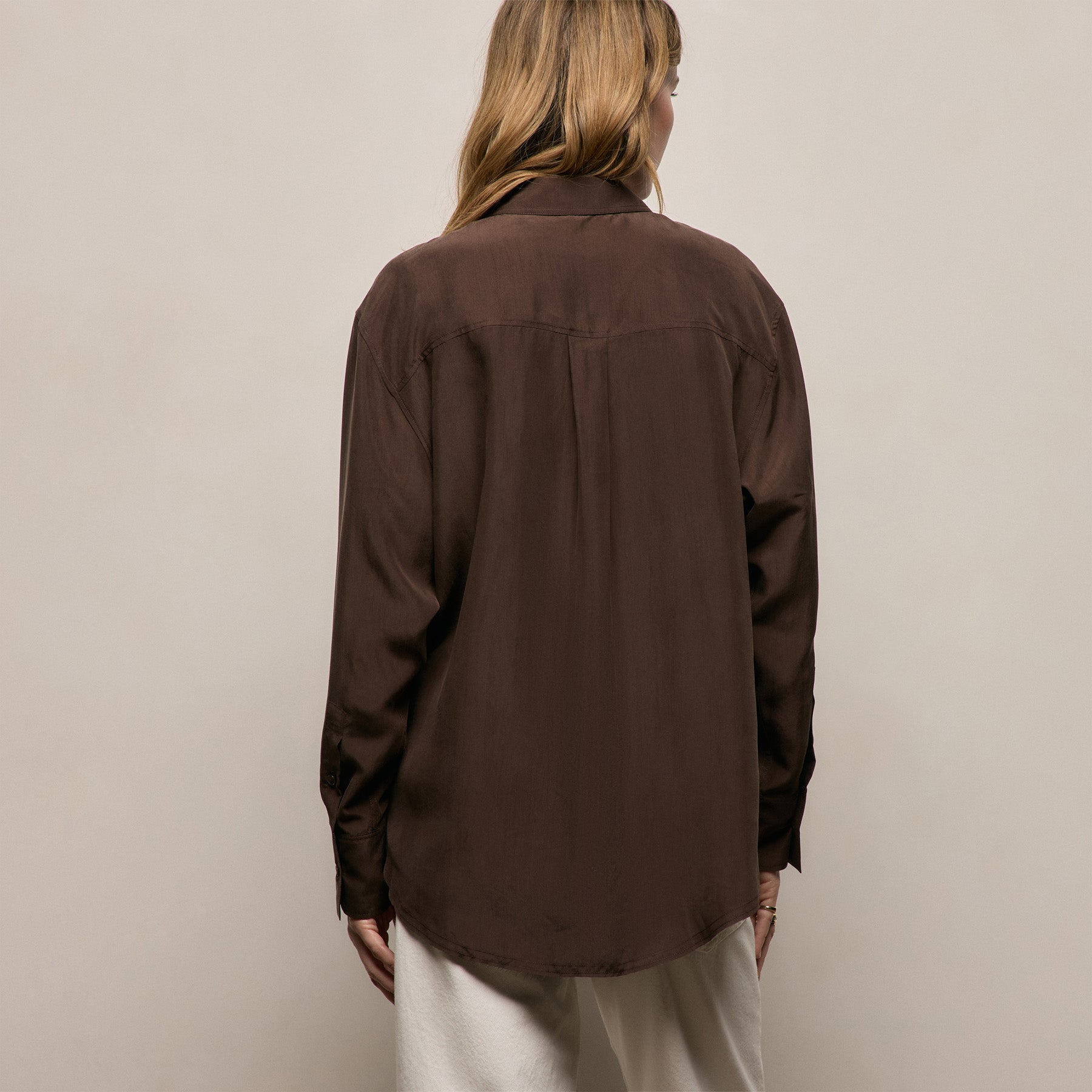 Washed Silk Patch Shirt in Washed Brown | James Perse Los Angeles