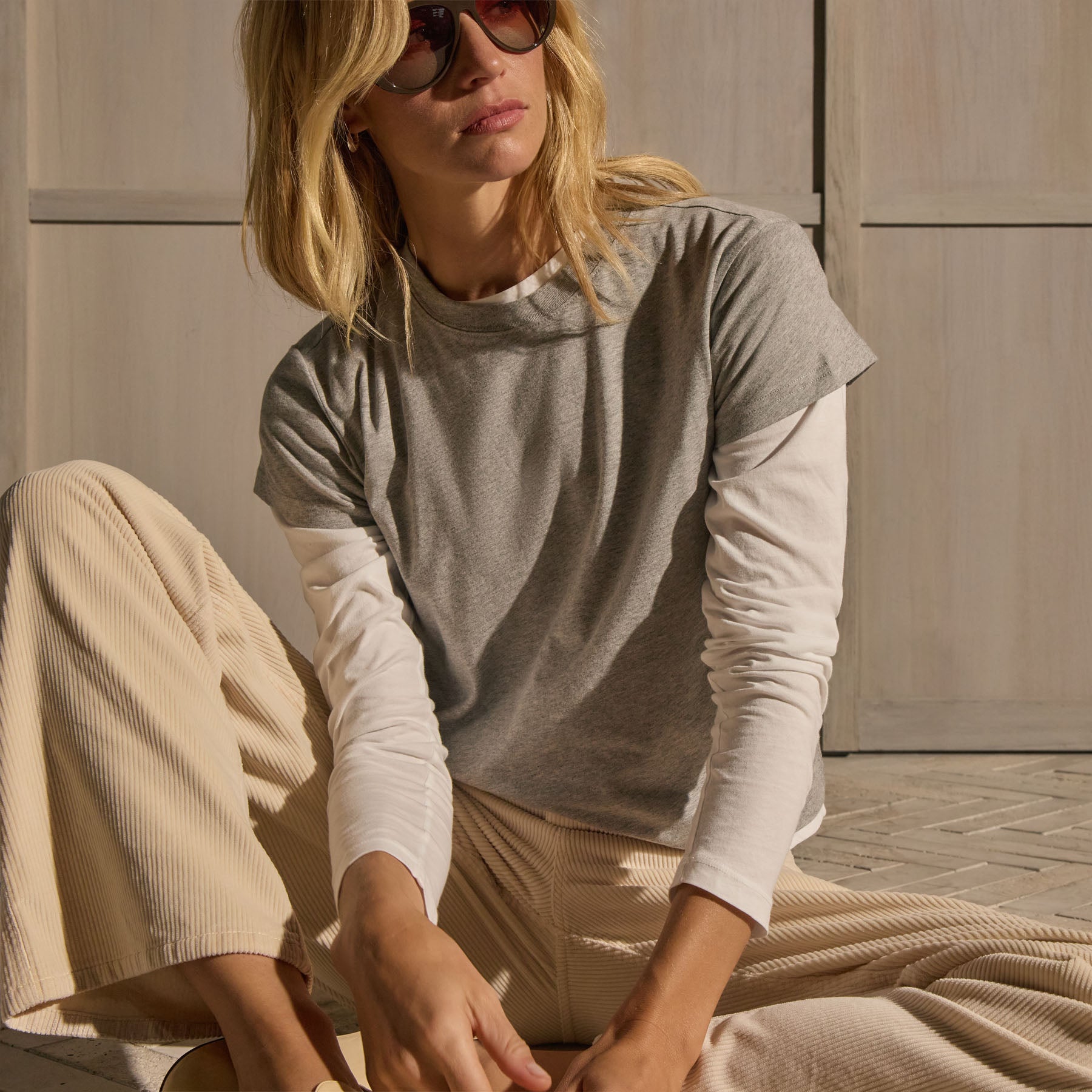 Cotton Jersey Shrunken Tee - Heather Grey | James Perse Los Angeles