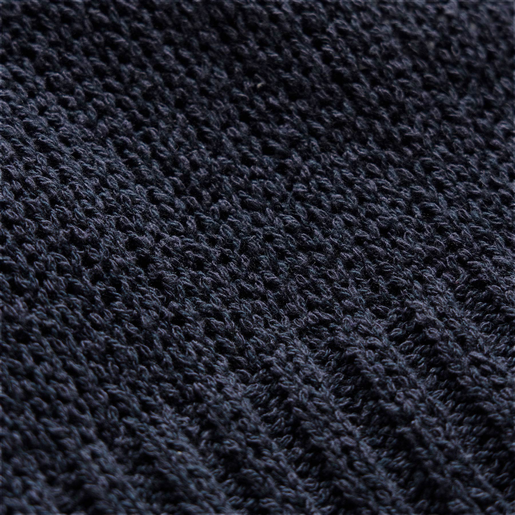 East Cape Silk Linen Quarter Zip in Navy | James Perse Los Angeles