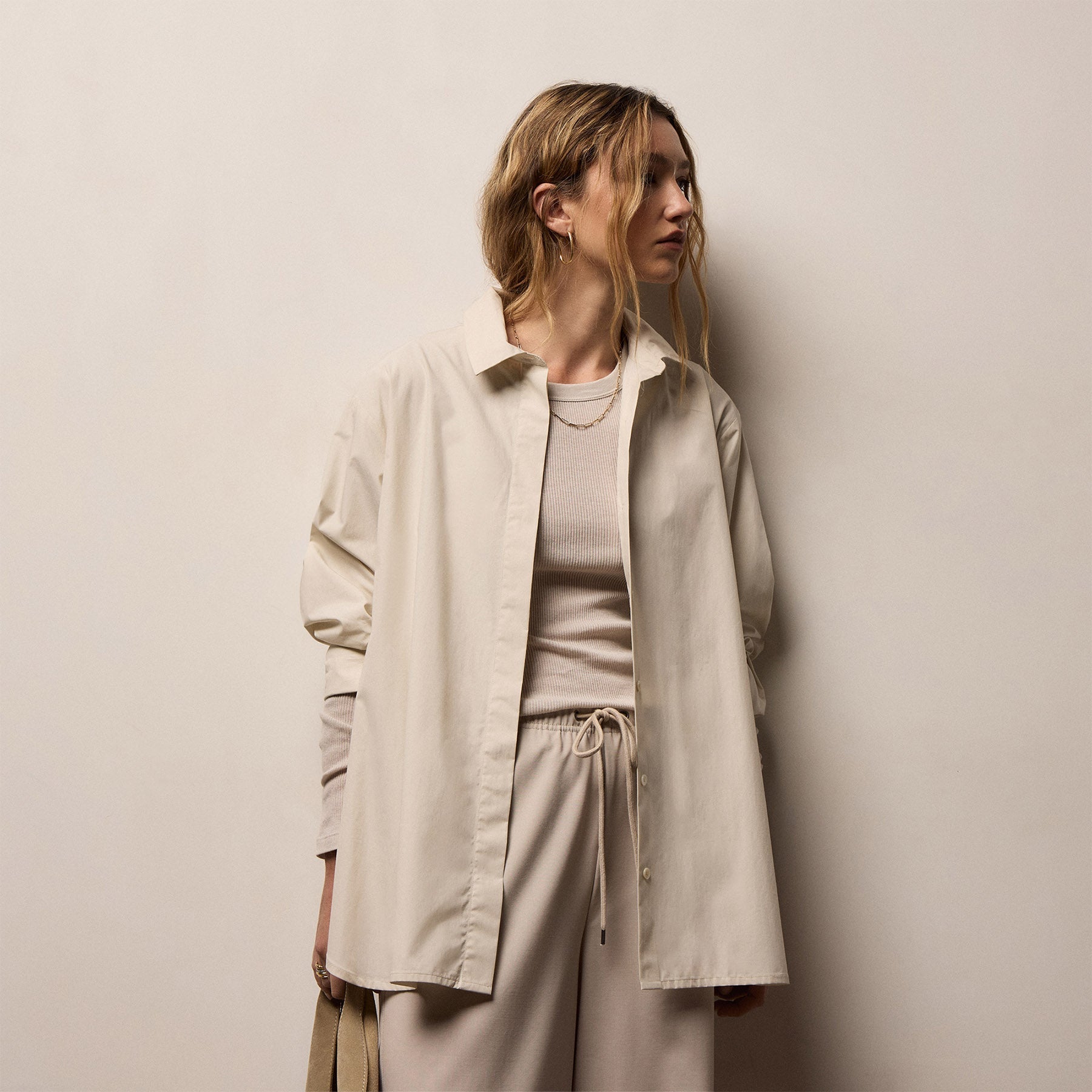 Supima Poplin Shirting in Light Beige | James Perse Los Angeles