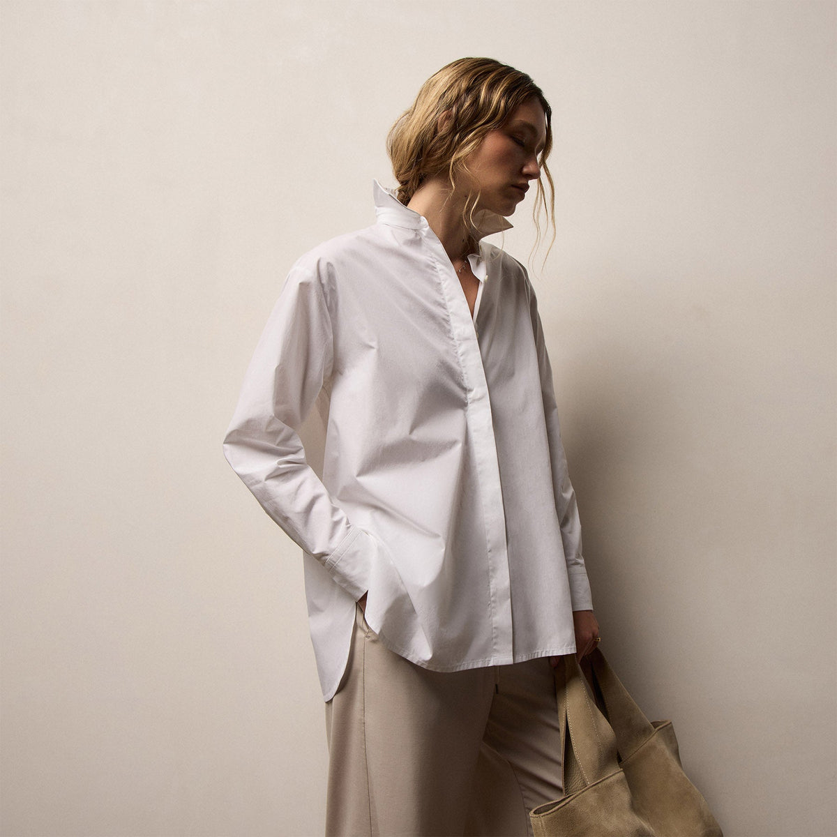 Supima Poplin Shirting in White | James Perse Los Angeles