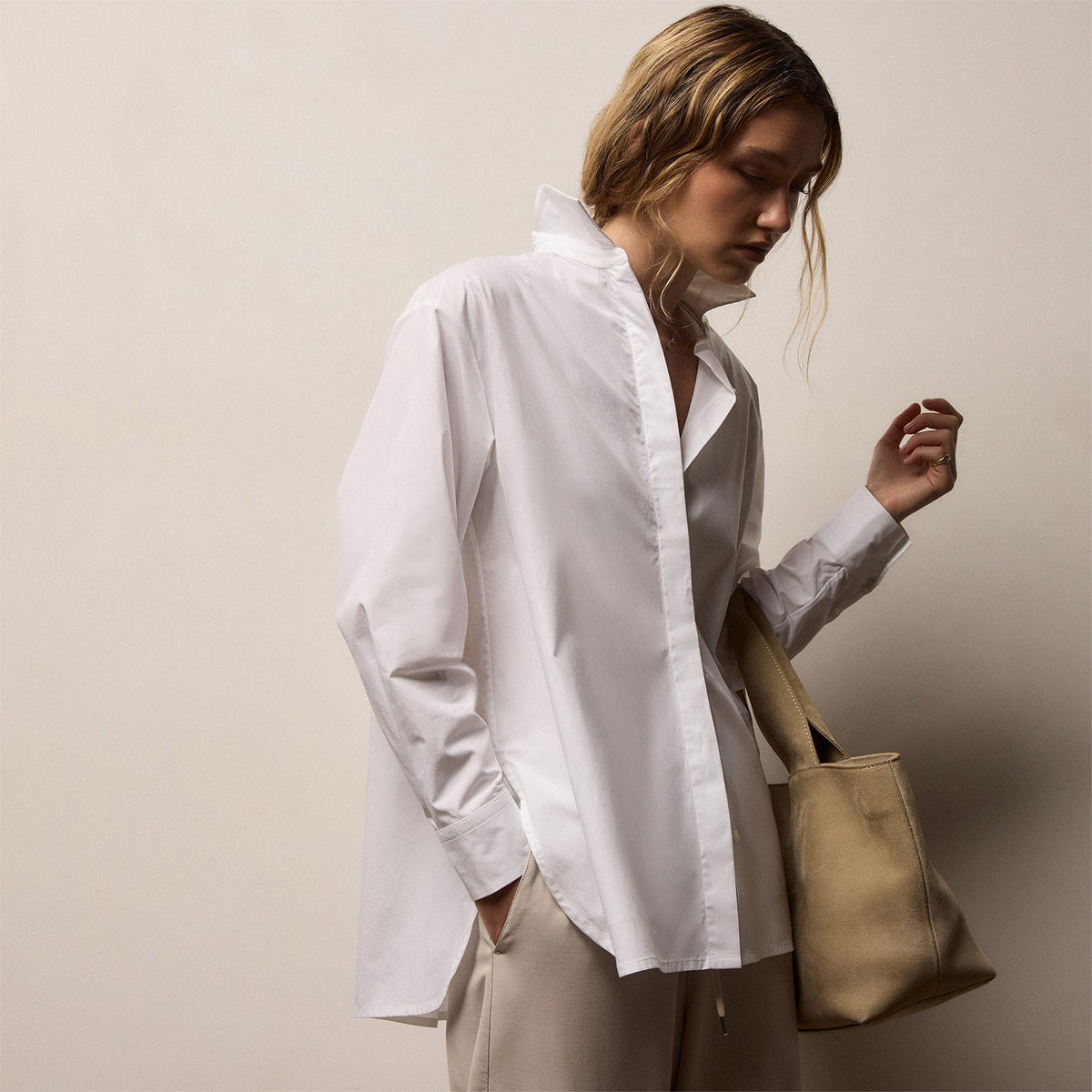 Supima Poplin Shirting in White | James Perse Los Angeles