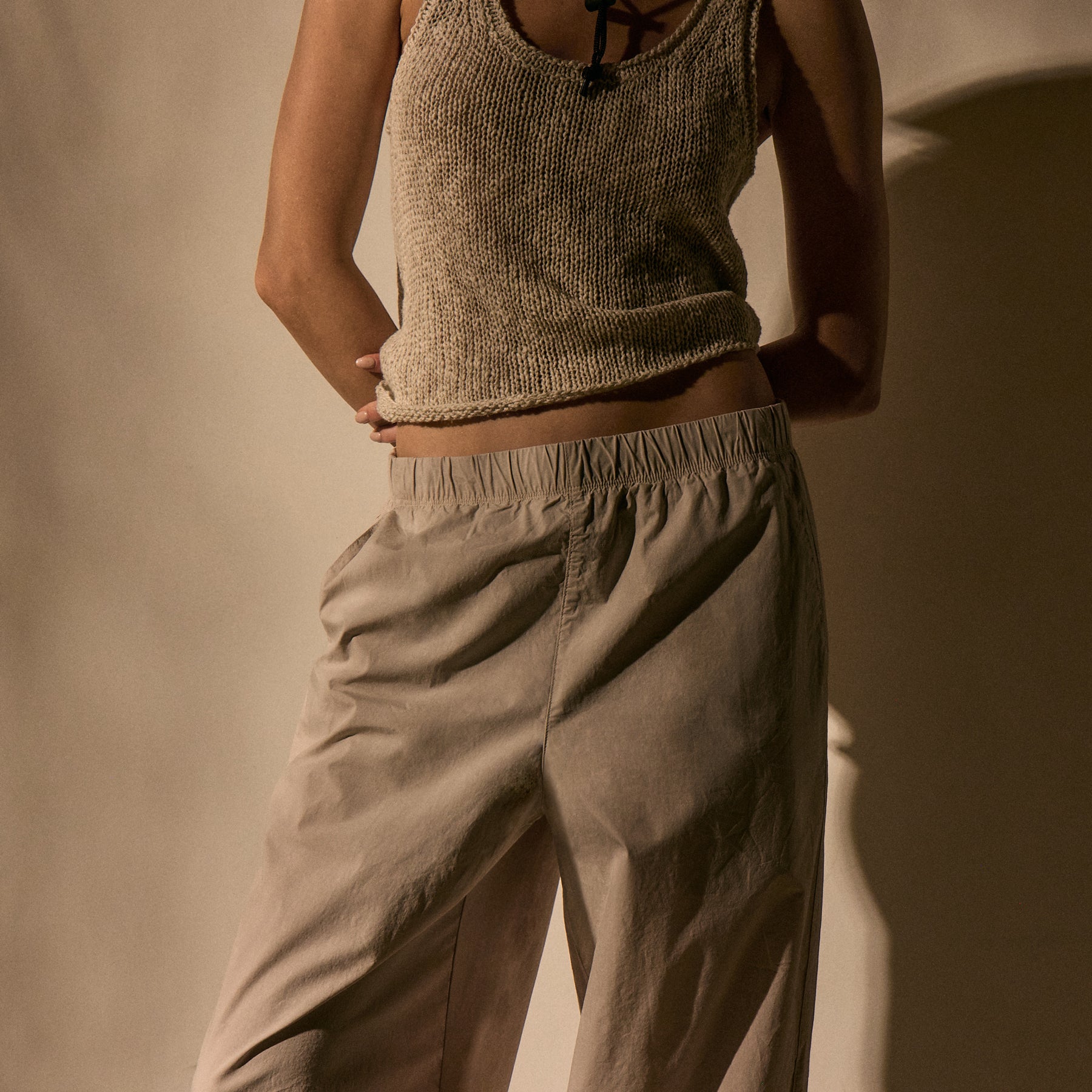 Stretch Poplin Parachute Pant - Salt Pigment | James Perse Los Angeles