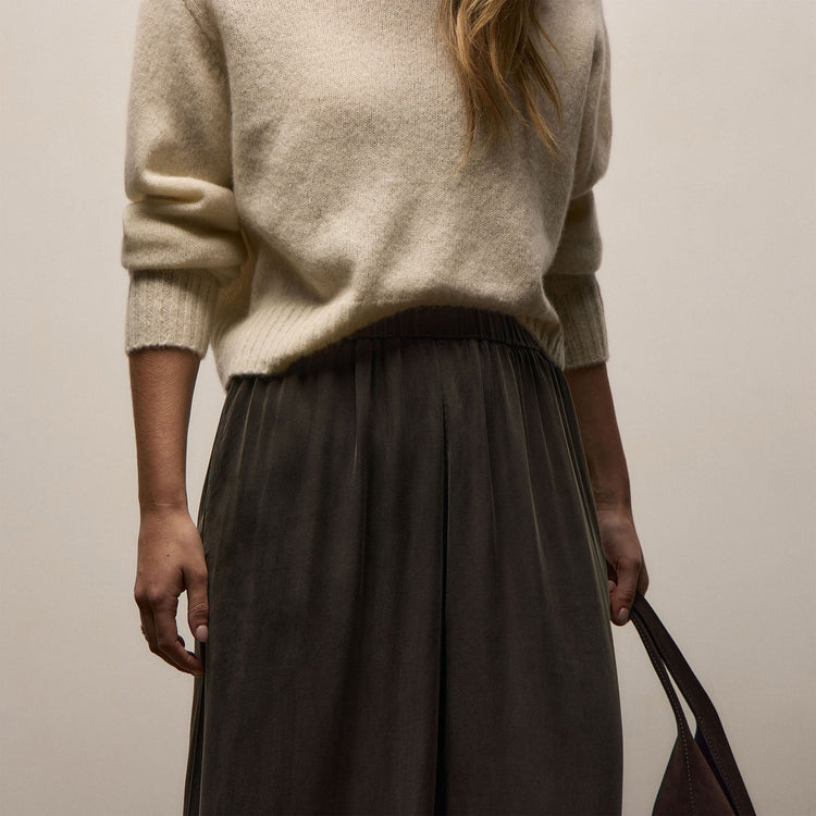 Satin Drawstring Wide Leg Pant in Hemlock Pigment | James Perse Los Angeles