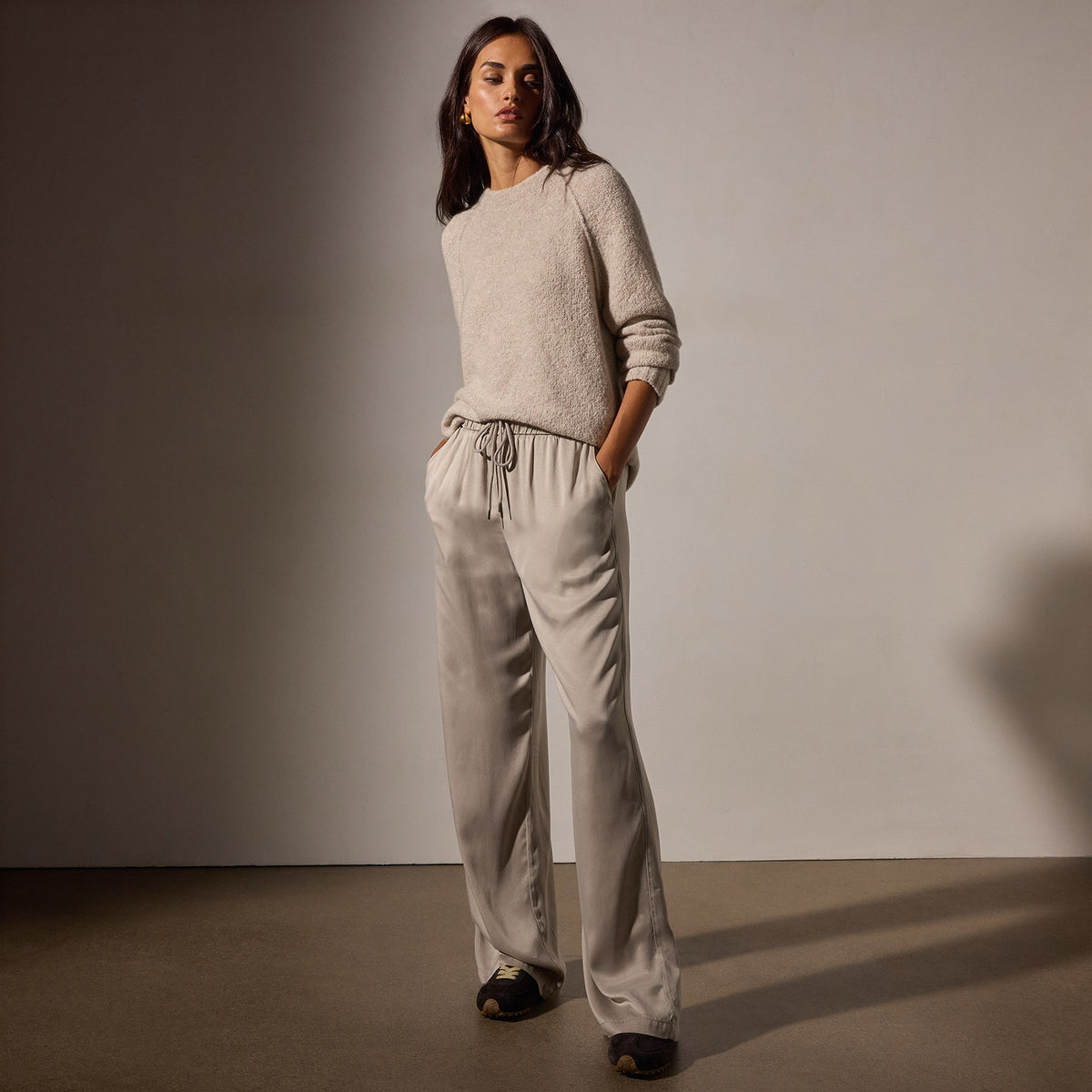 Lounge Pant in Putty Pigment | James Perse Los Angeles