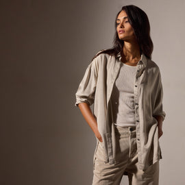 Satin Oversized Shirt in Putty Pigment | James Perse Los Angeles