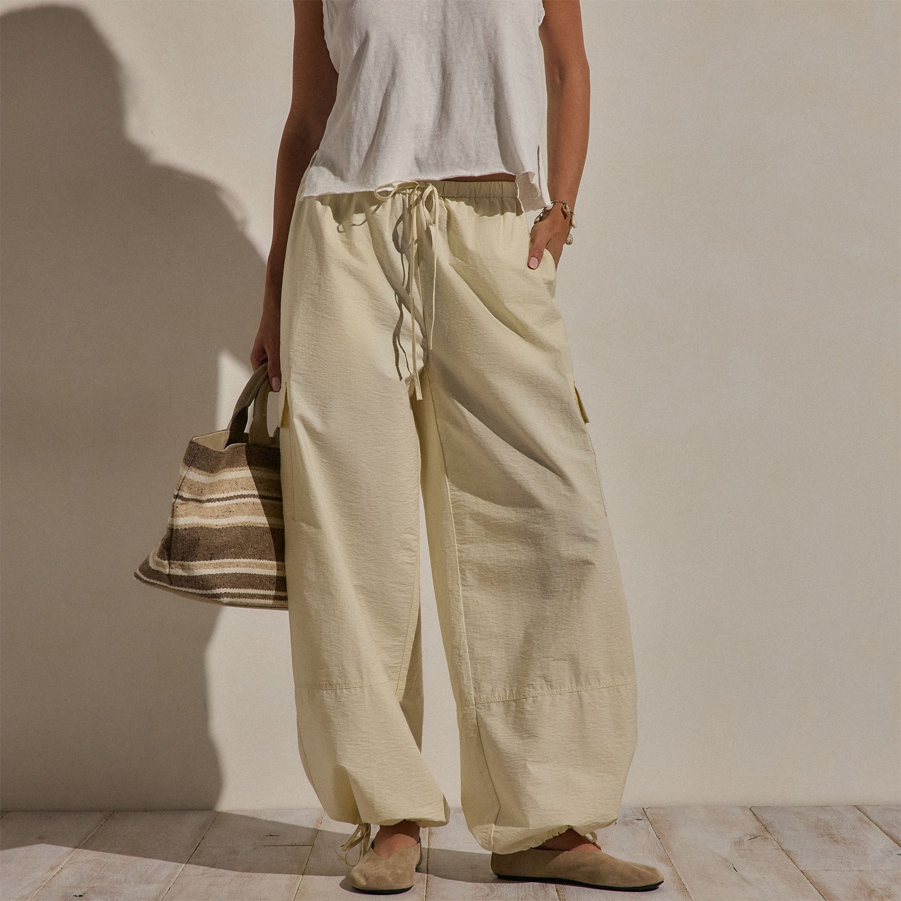 Parachute Cargo Pants in Ecru | James Perse Los Angeles