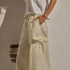 Parachute Cargo Pants in Ecru | James Perse Los Angeles