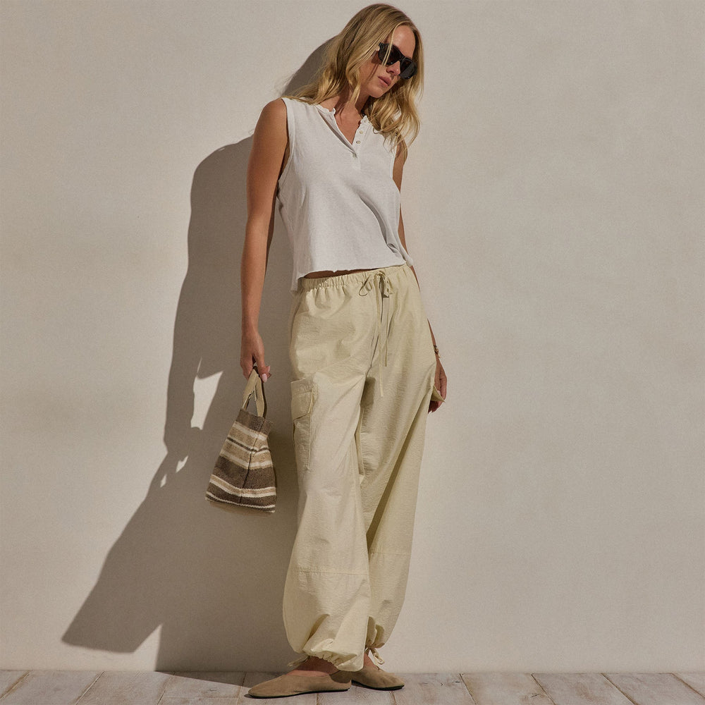 Parachute Cargo Pants in Ecru | James Perse Los Angeles