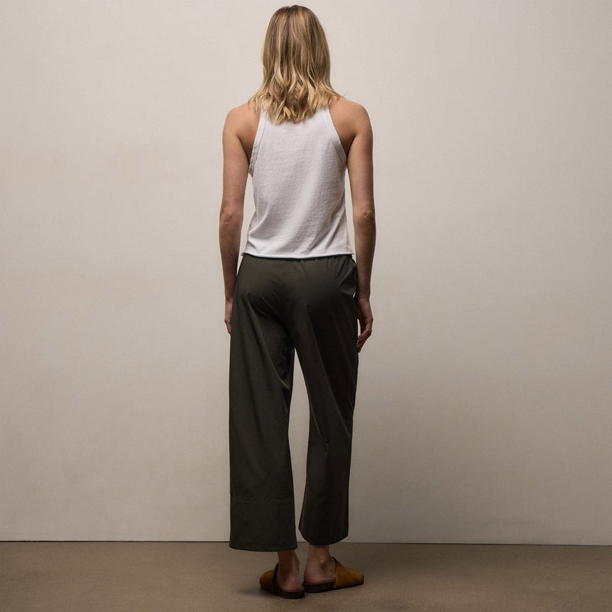 Fine Cotton Twill Crop Pant in Dark Olive | James Perse Los Angeles