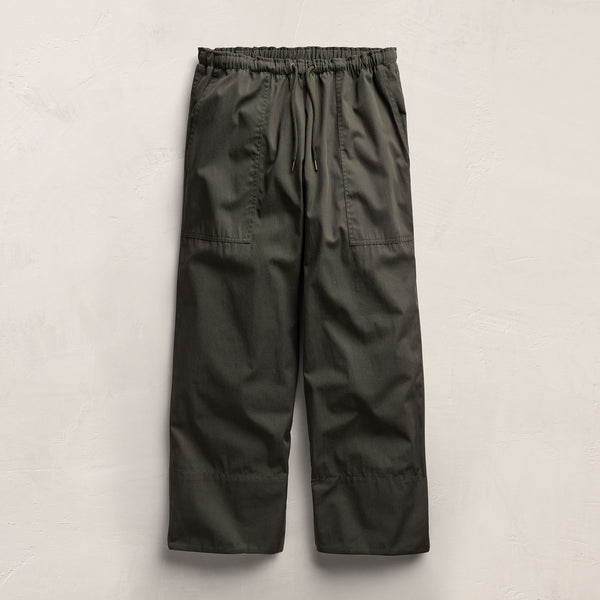 Fine Cotton Twill Crop Pant In Dark Olive | James Perse Los Angeles