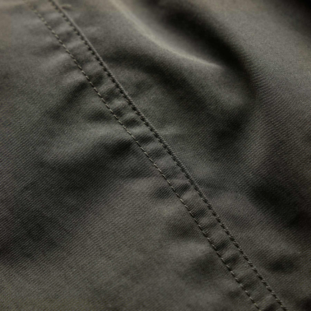 Fine Cotton Twill Crop Pant In Dark Olive | James Perse Los Angeles