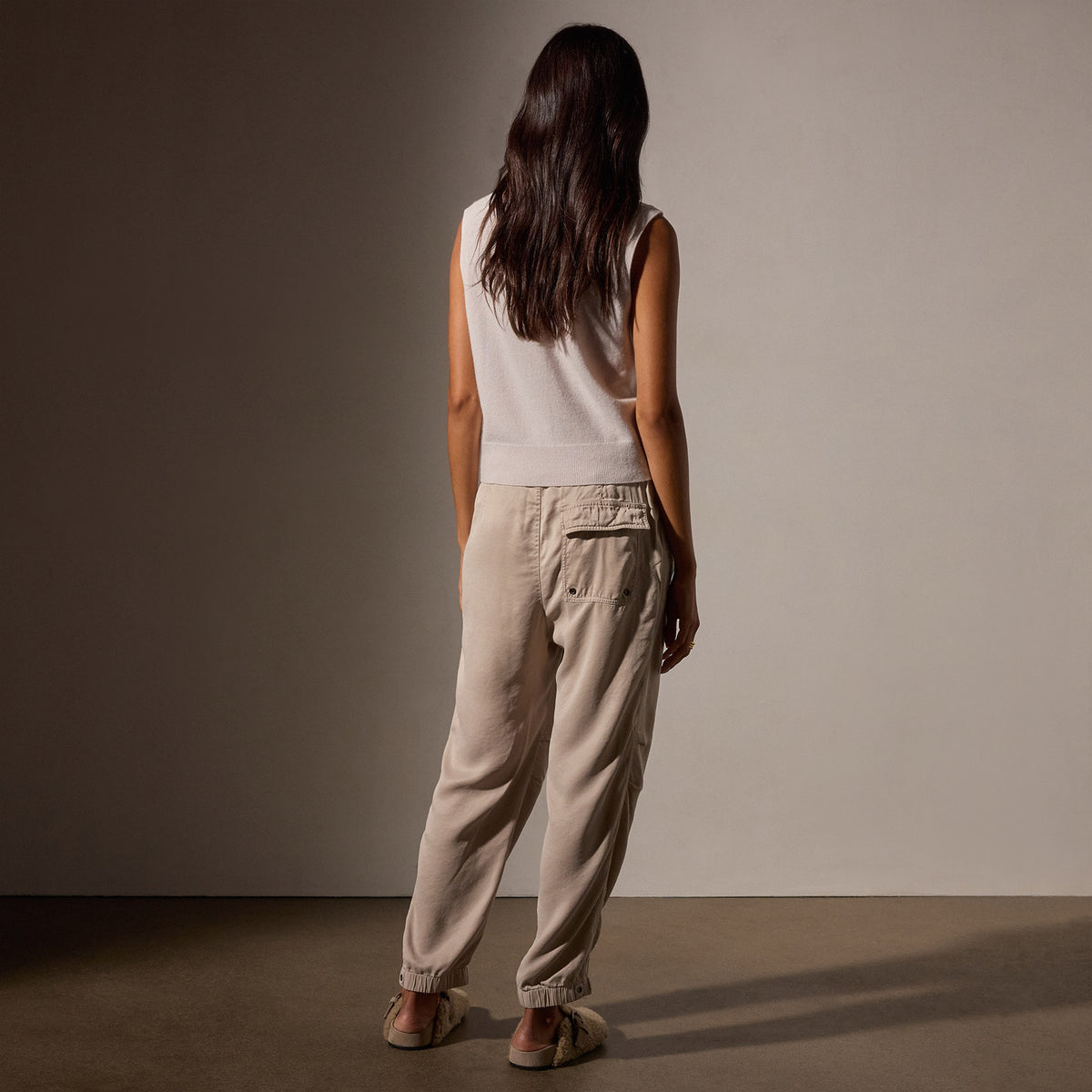 Tencel Sateen Flight Pant in Faint | James Perse Los Angeles
