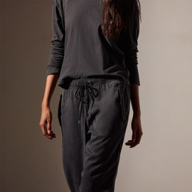 Tencel Sateen Flight Pant in Magma | James Perse Los Angeles